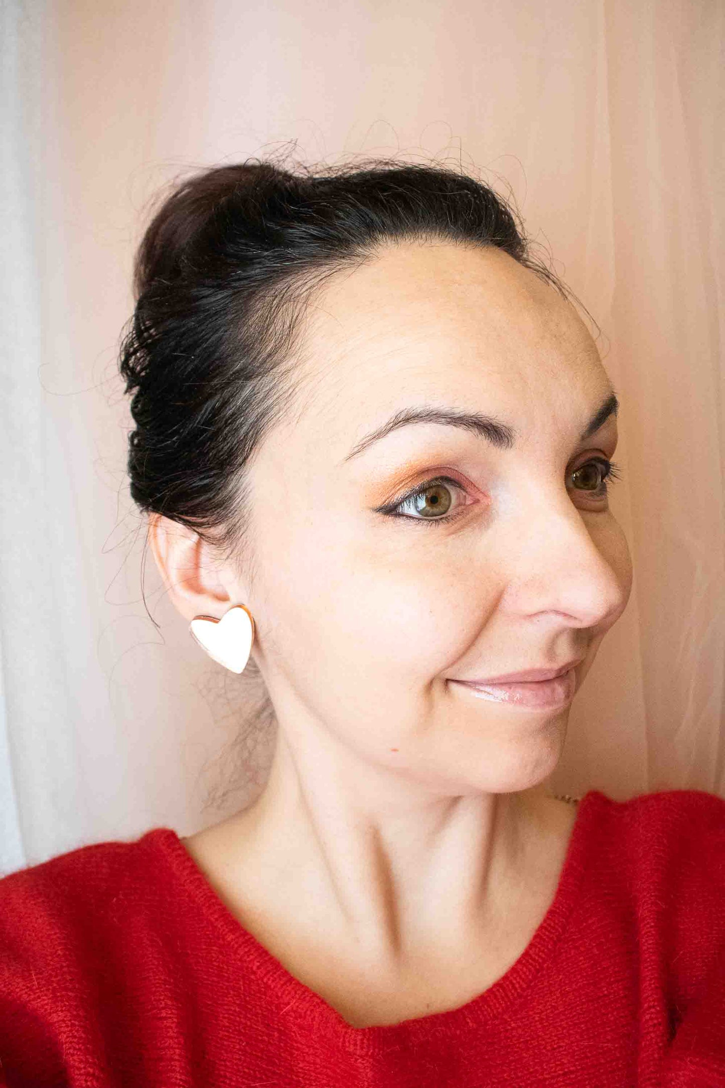 boucles d'oreille cœur rose gold miroir portées, Limonade Studio